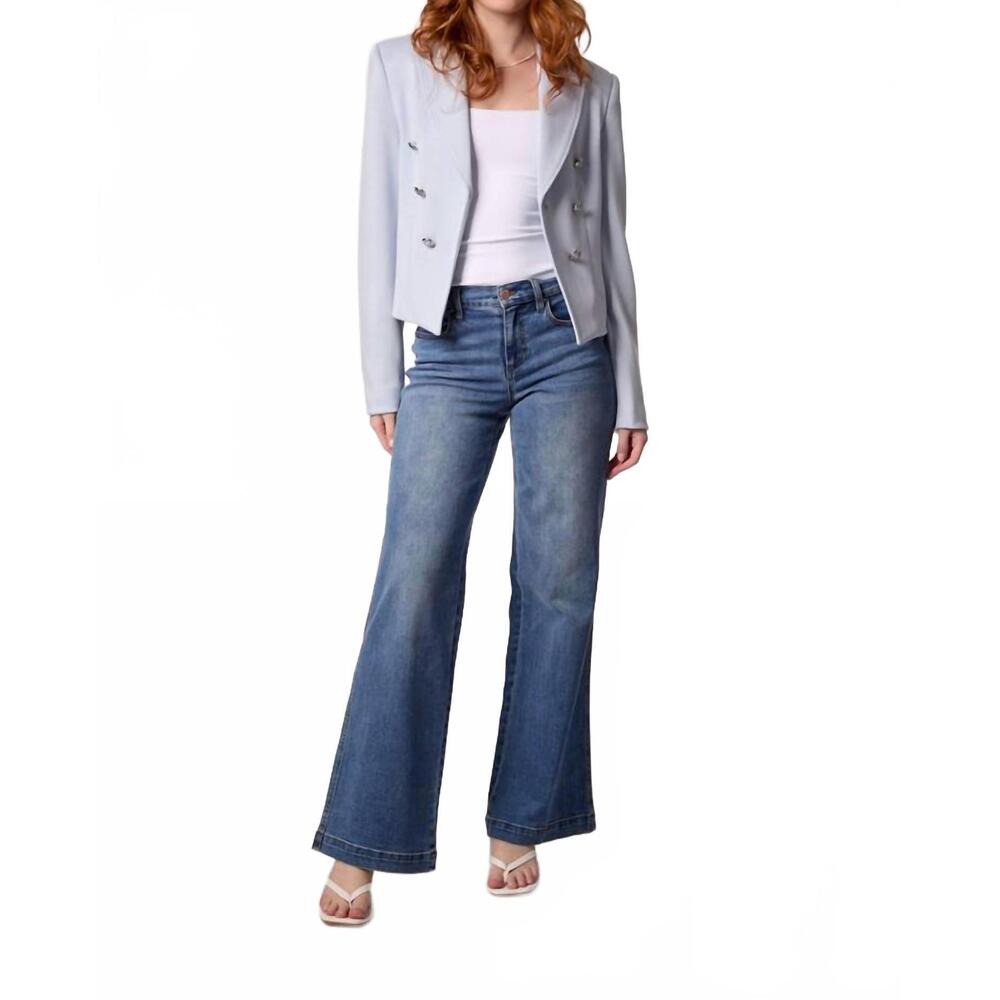NEW BLUE REVIVAL charlotte cropped blazer in baby blue
